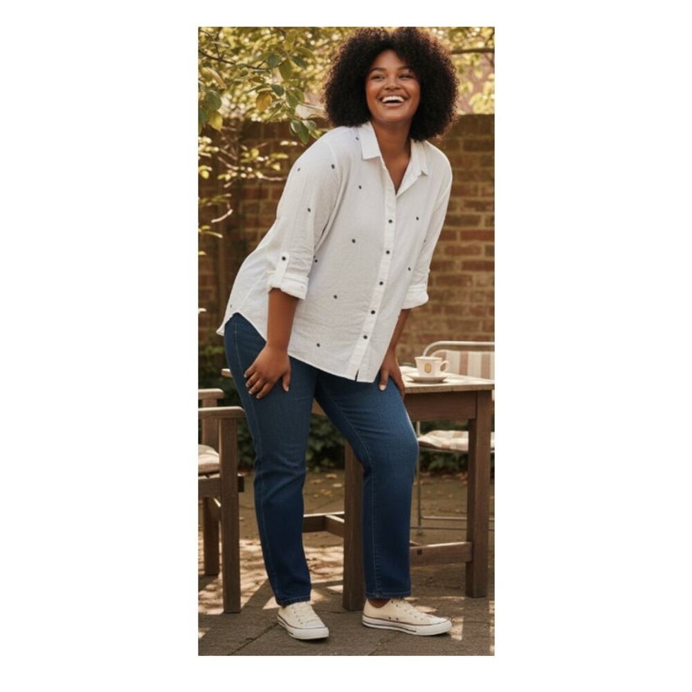 Westbound White Cotton Blue Embroidered Shells Button Shirt 2X